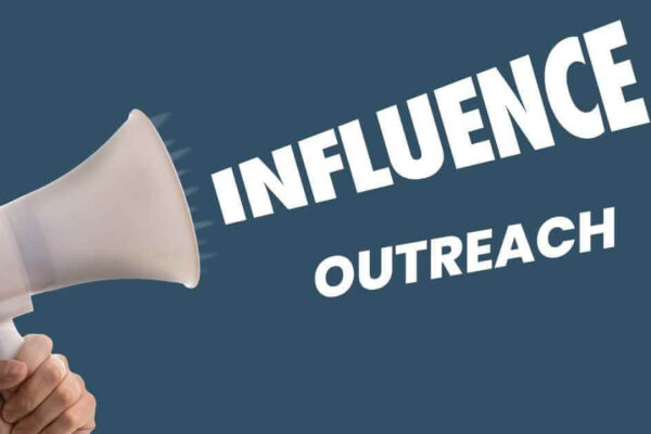 Influencer Outreach Guide: Strategies, Tools, and Best Practices Influencer Outreach